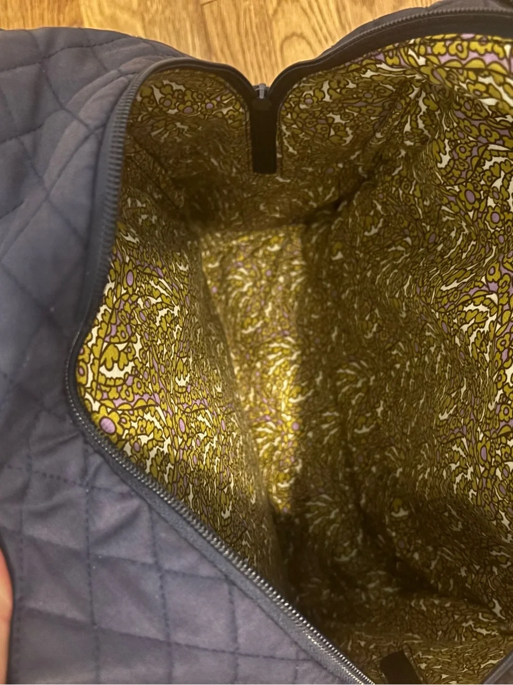 Vera Bradley quilted backpack - Picture 3 of 4